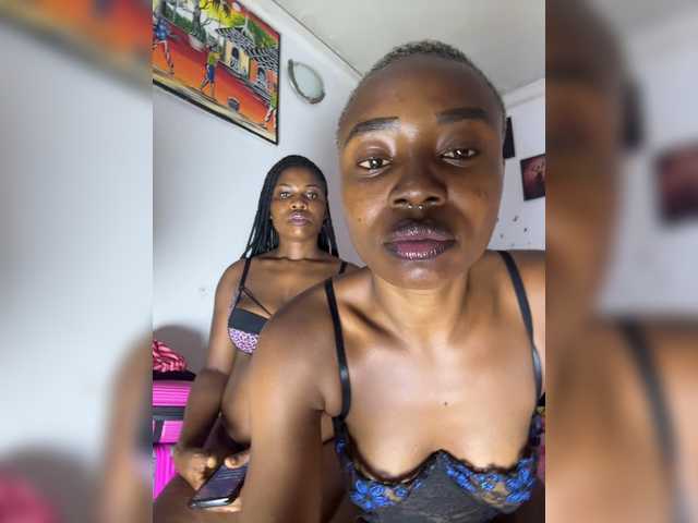 grayafricana webcam