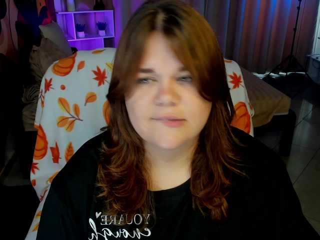 Scarrlet-Rou live cam on BongaCams