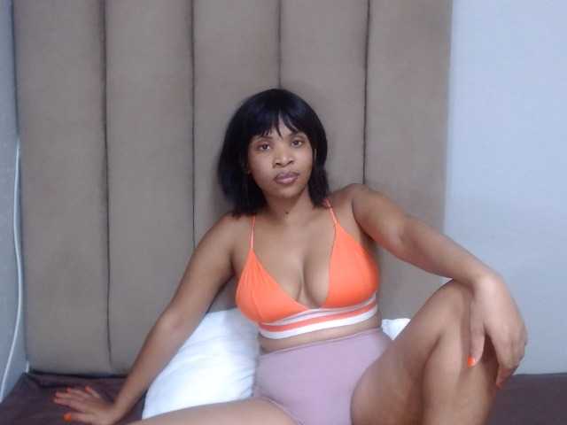 BabyDoll2009 live cam on BongaCams