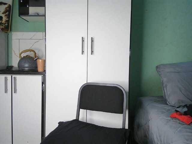 rosepreggy01 live cam on BongaCams