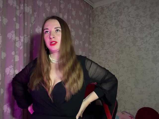 MonaVixen live cam on BongaCams
