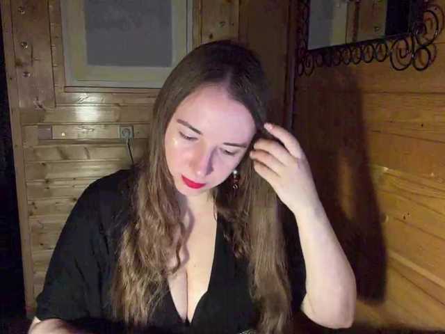 MonaVixen live cam on BongaCams