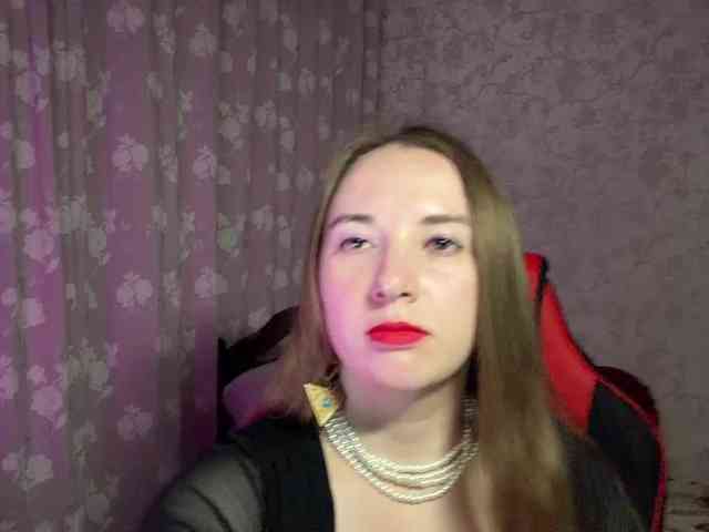 MonaVixen webcam