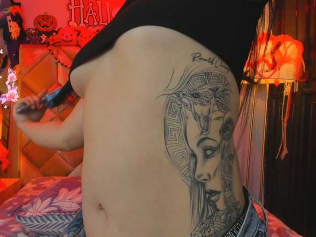 SophieRosee live cam on BongaCams