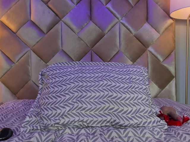 SophieRosee live cam on BongaCams