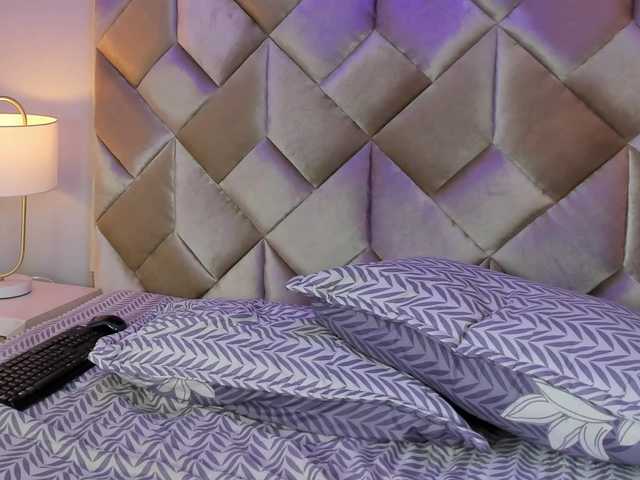 SophieRosee live cam on BongaCams