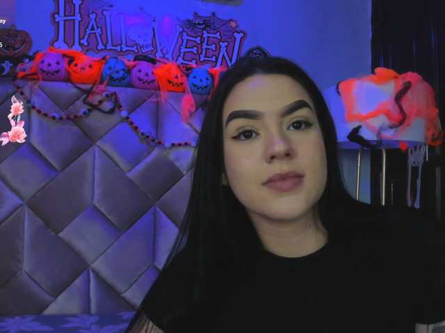 SophieRosee live cam on BongaCams