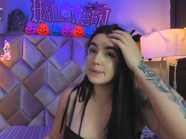 SophieRosee live cam preview
