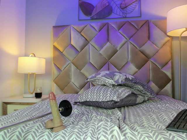 SophieRosee live cam on BongaCams