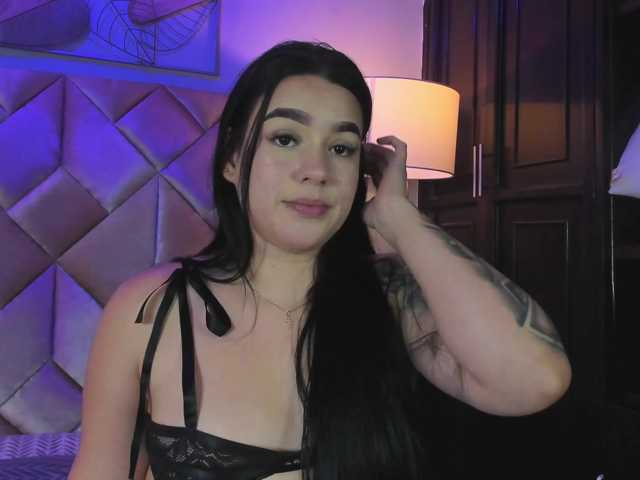 SophieRosee live cam on BongaCams