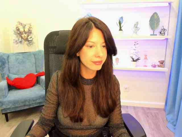 PeachMiragea webcam