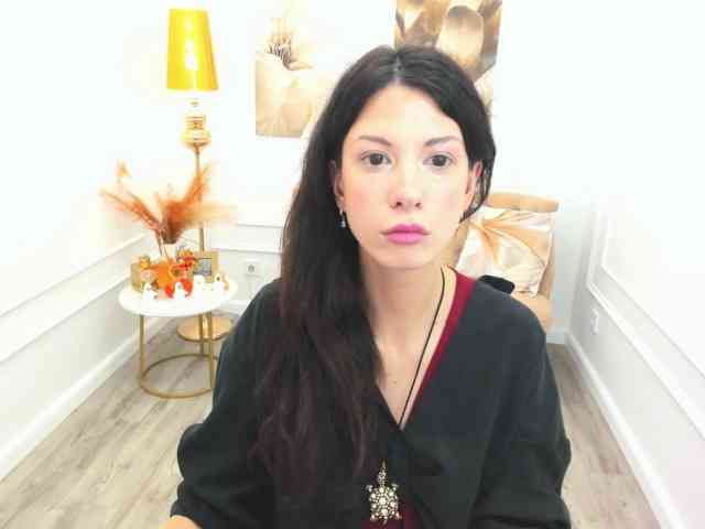 PeachMiragea webcam