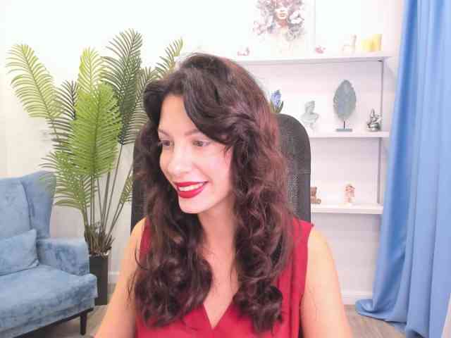 PeachMiragea webcam