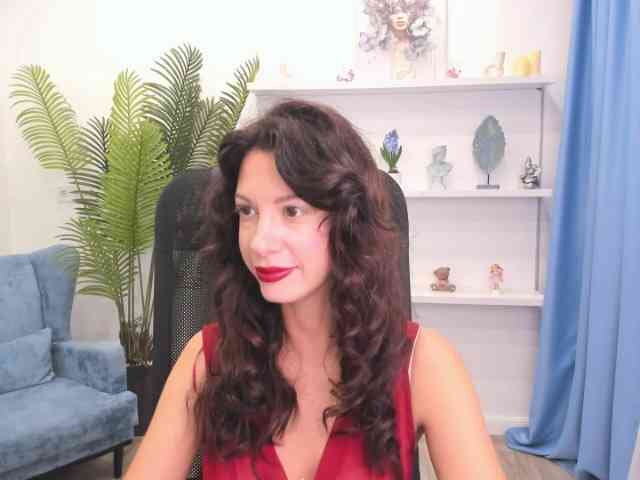 PeachMiragea webcam