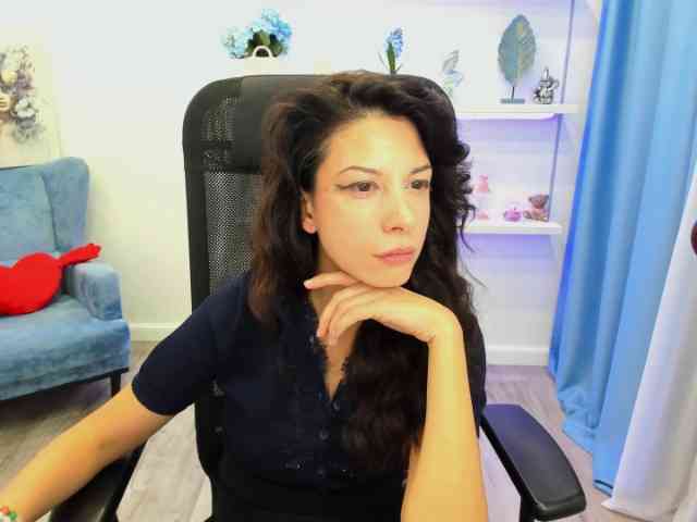 PeachMiragea webcam