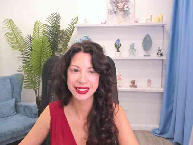 PeachMiragea webcam