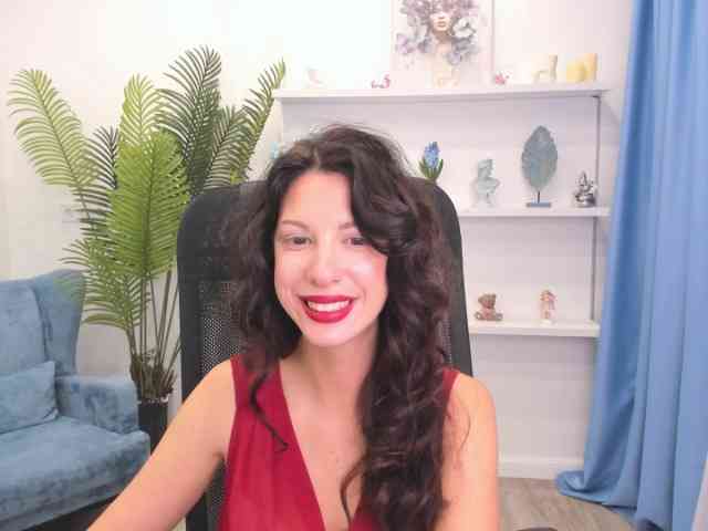 PeachMiragea webcam