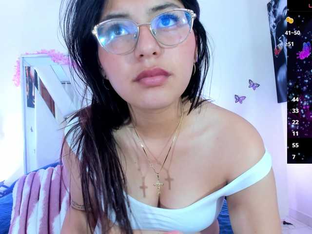 connie-forero live cam on BongaCams