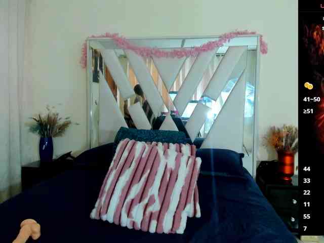 connie-forero webcam