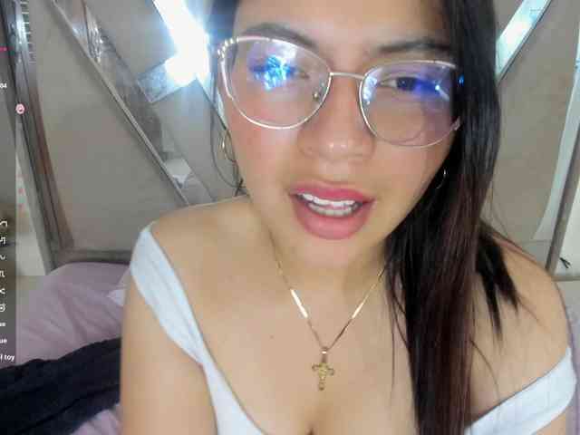 connie-forero webcam