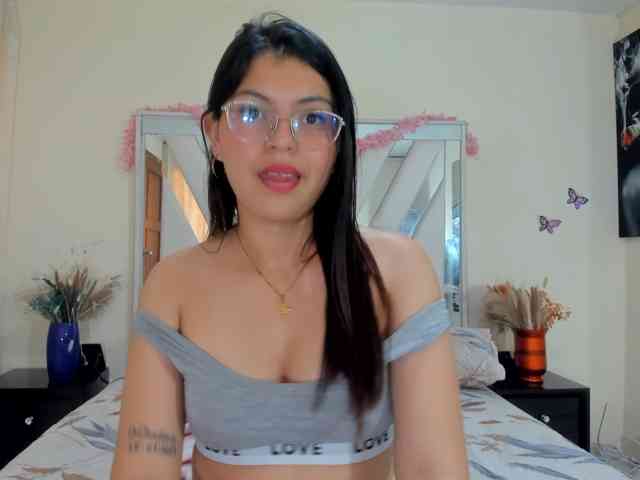 connie-forero webcam