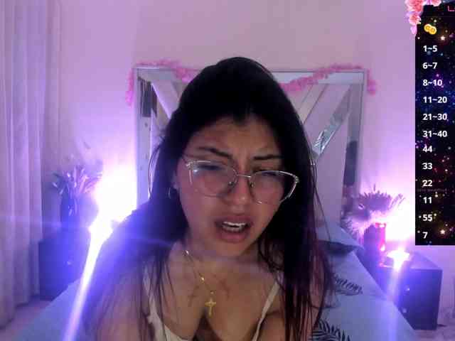 connie-forero webcam