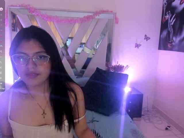 connie-forero webcam