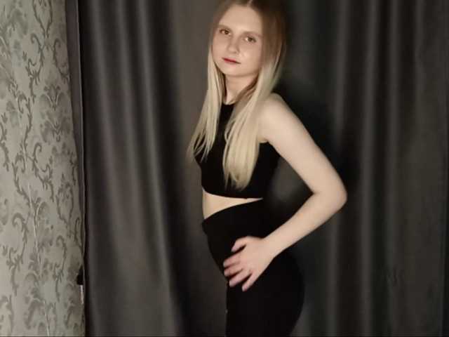LanaVice live cam preview