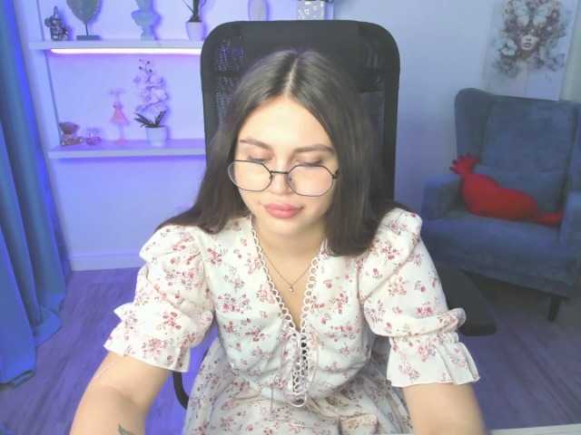 AngelicaSavarew live cam on BongaCams