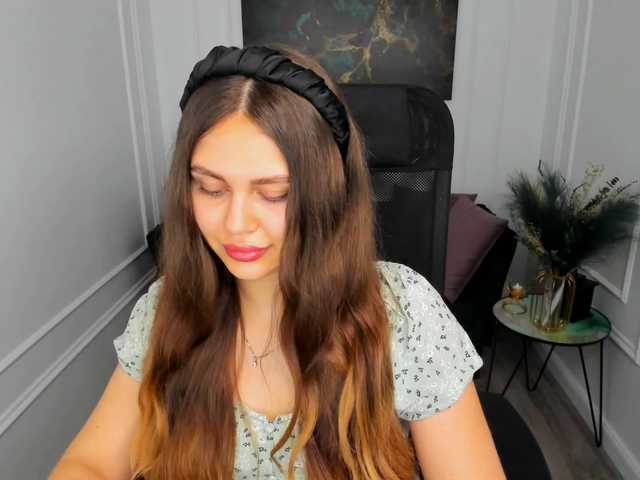 AngelicaSavarew webcam