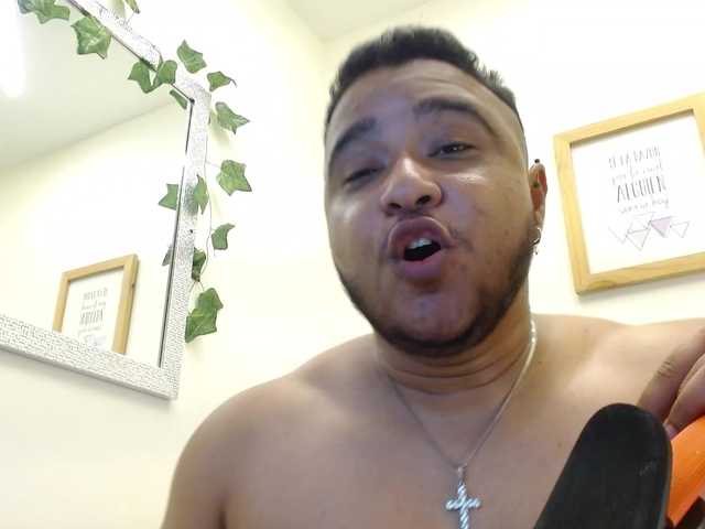maxwolf1