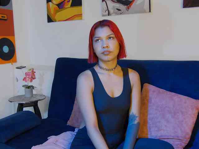 Scarlette-Velvet