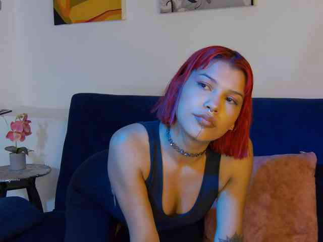 Scarlette-Velvet