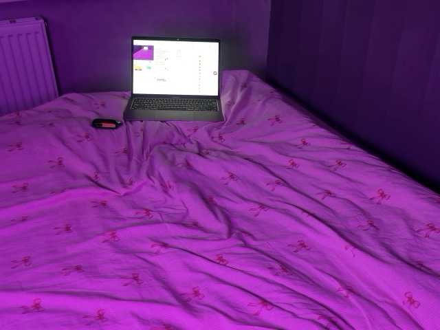 Alyamrr live cam preview