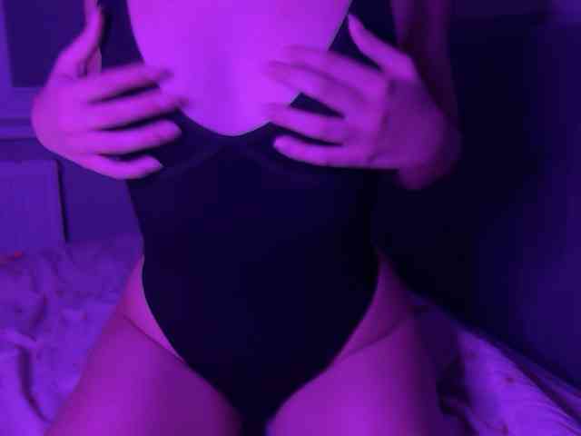 Alyamrr webcam