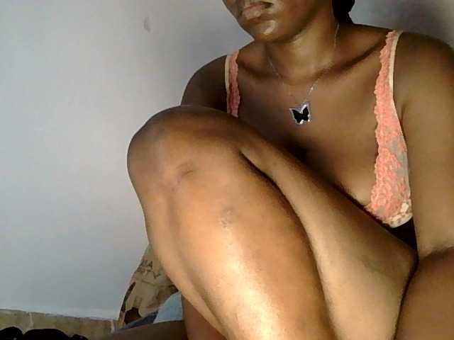 DhaliaVex live cam on BongaCams