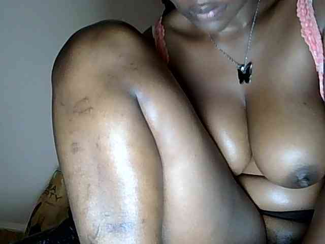 DhaliaVex webcam