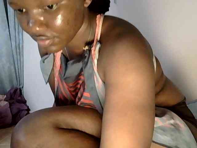 DhaliaVex webcam