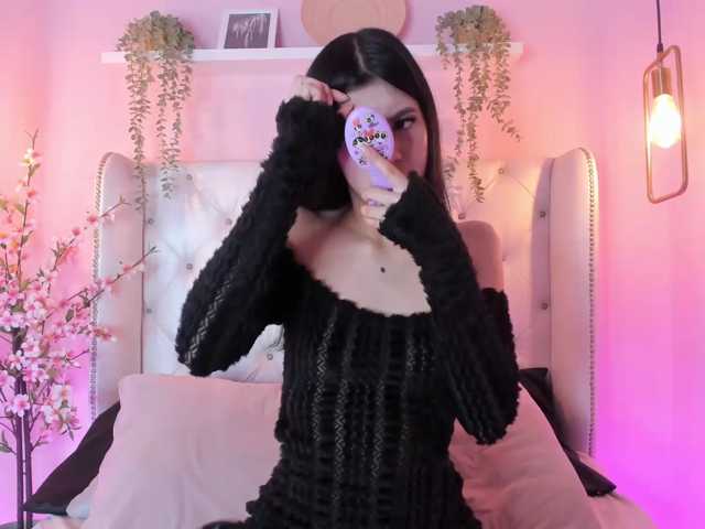MiiahSweet live cam on BongaCams