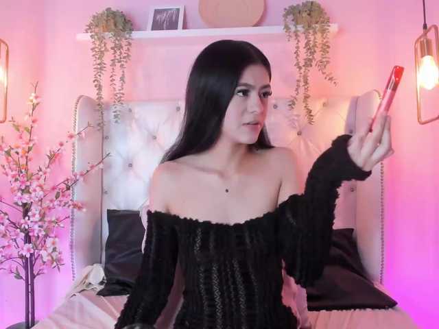 MiiahSweet live cam on BongaCams