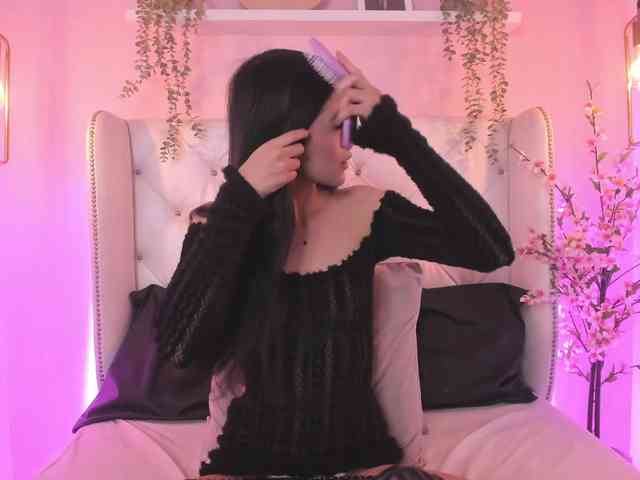 MiiahSweet