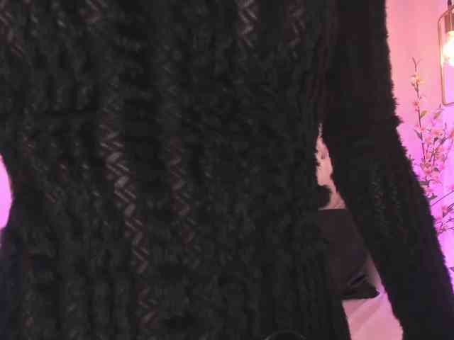 MiiahSweet