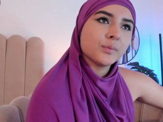 naiaali Porn Show