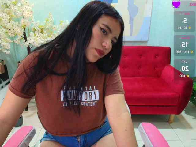 Kendra-Jones webcam
