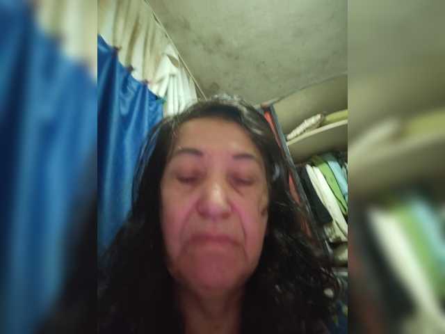 Sweetmoments1 live cam on BongaCams