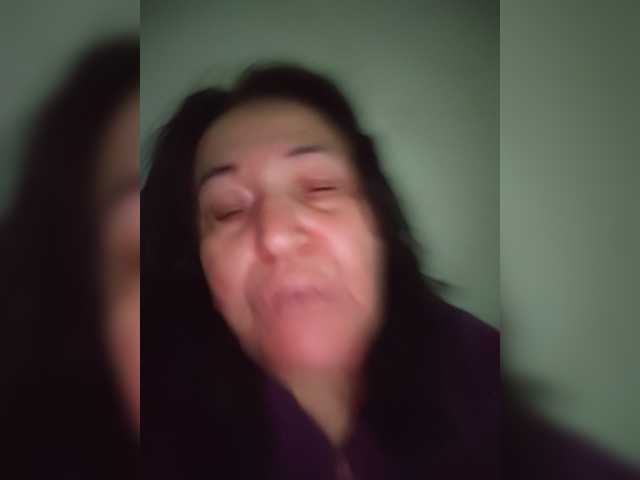 Sweetmoments1 live cam on BongaCams