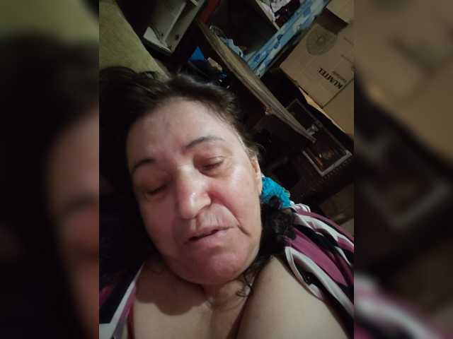 Sweetmoments1 live auf BongaCams