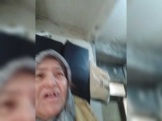 Sweetmoments1 live cam preview