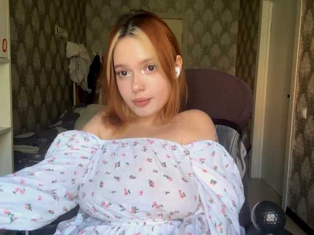 VinitaBurly live cam preview