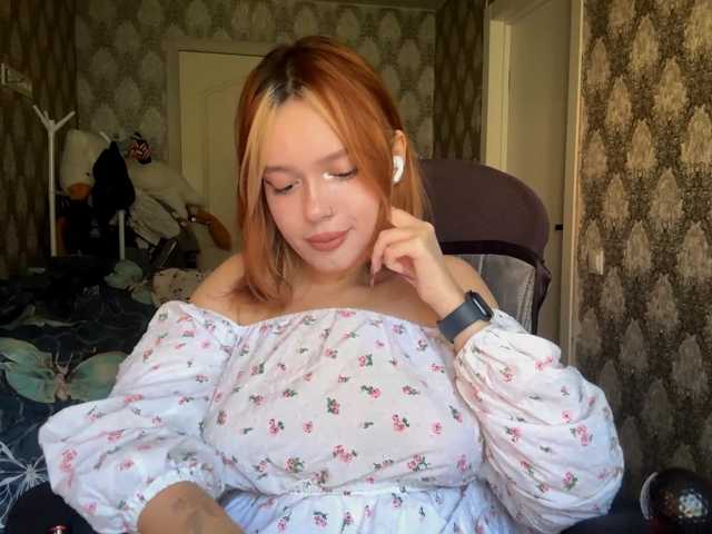 VinitaBurly live cam preview